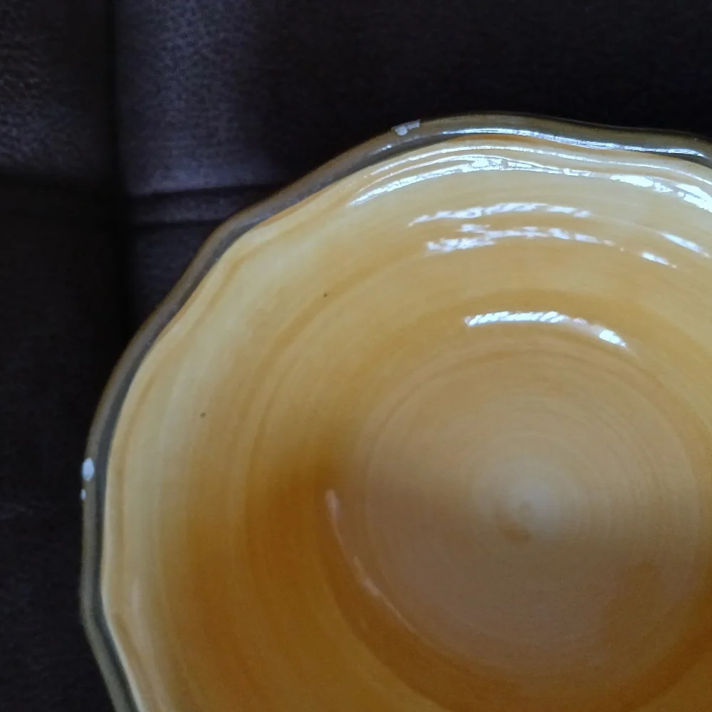 Gibson Everday Tuscan Design Bowls (2) Yellow, Green, Burgundy